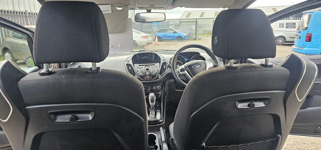 Ford B-Max photo 18