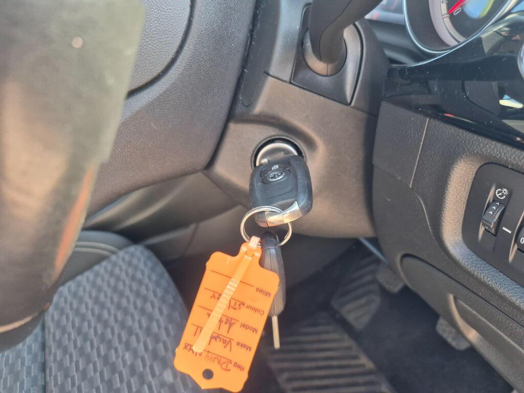 Vauxhall Astra photo 29