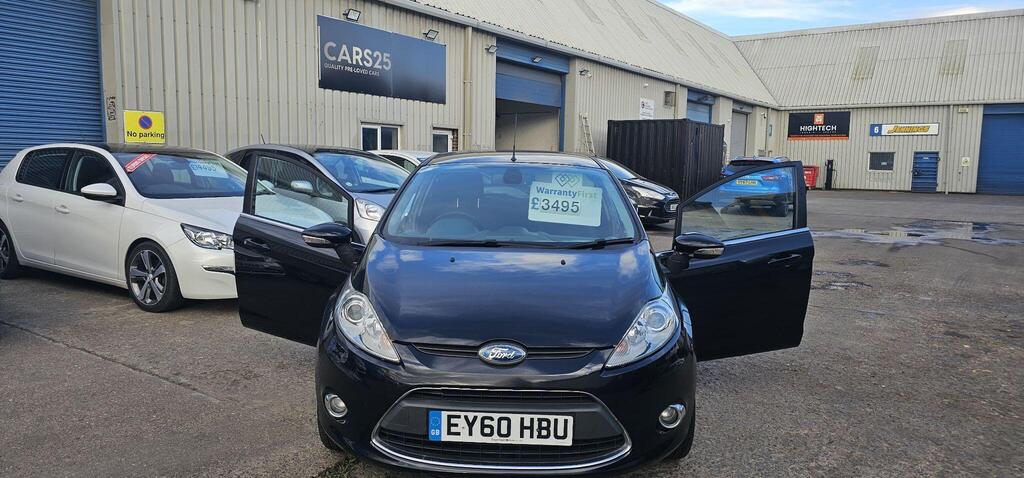 Ford Fiesta photo 2