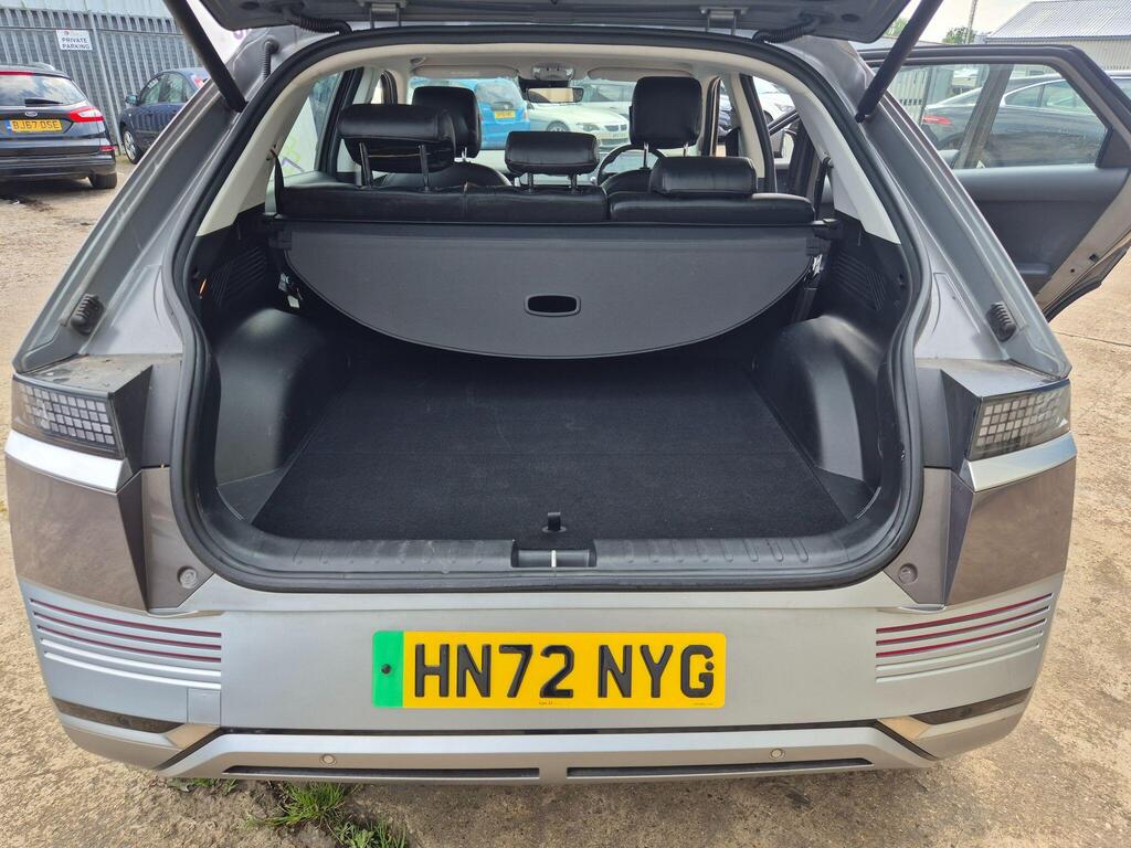 Hyundai IONIQ photo 22