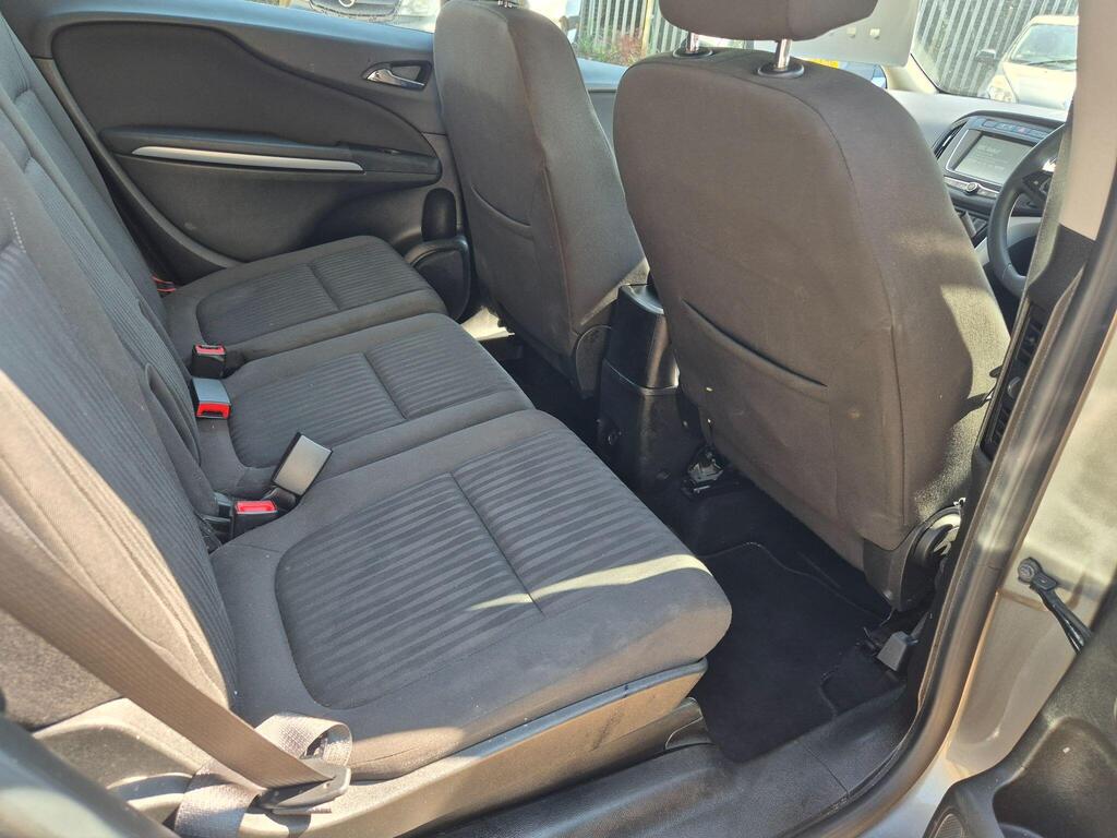 Vauxhall Zafira photo 11