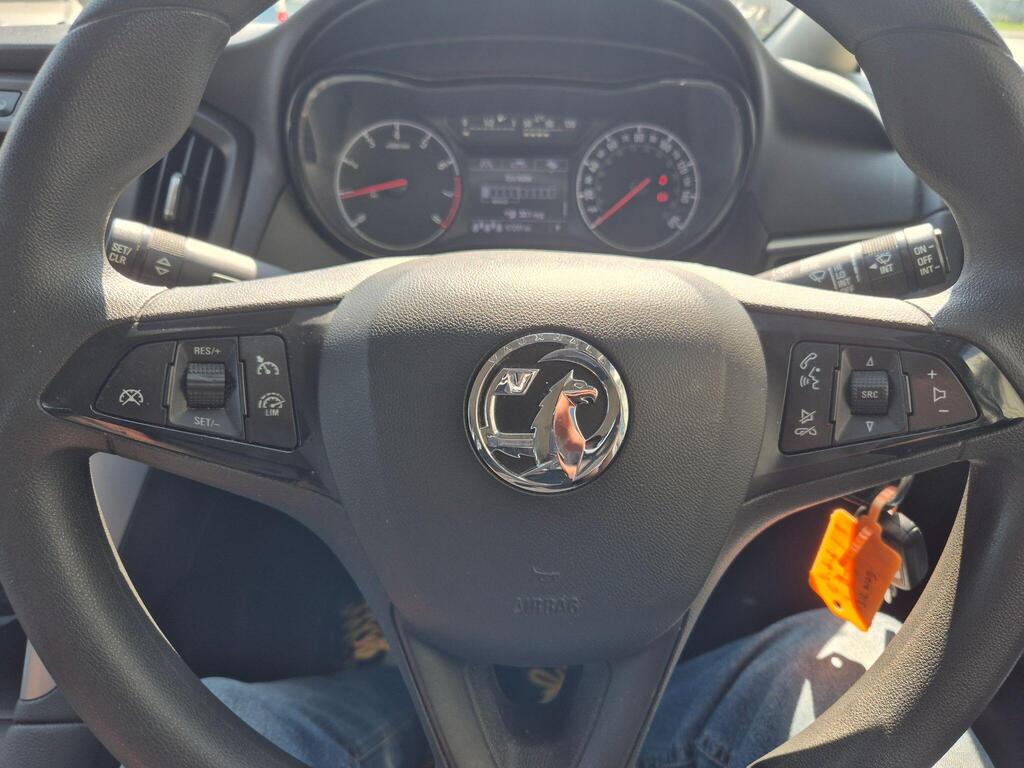 Vauxhall Zafira photo 18