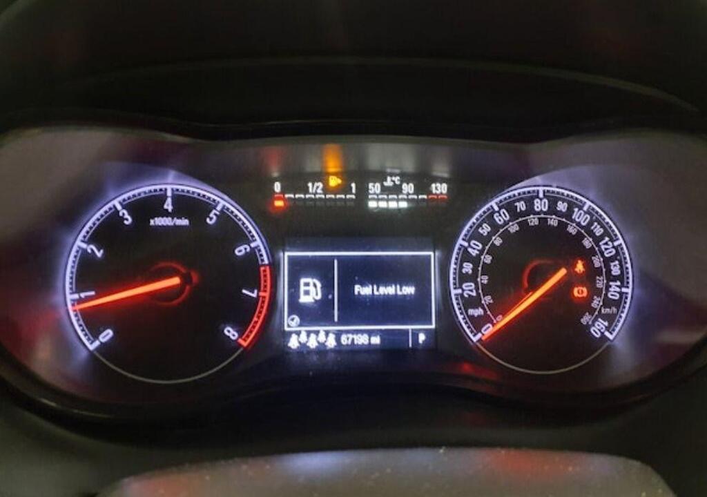 Vauxhall Zafira photo 2