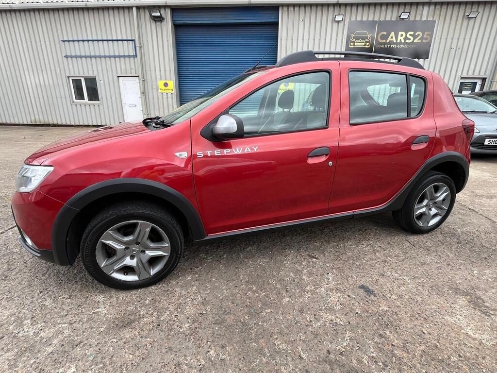 Dacia Sandero photo 2