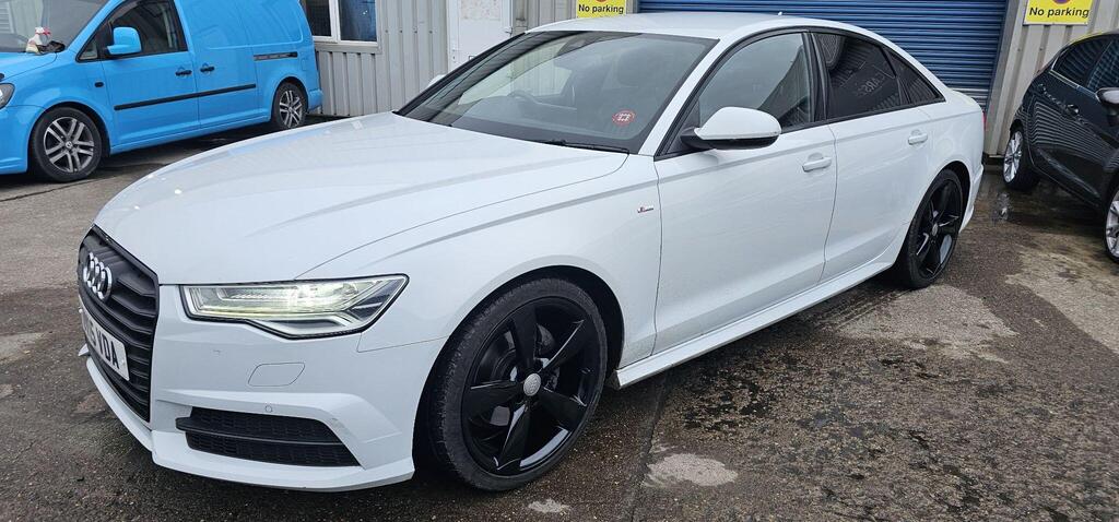 Audi A6 Saloon photo 4