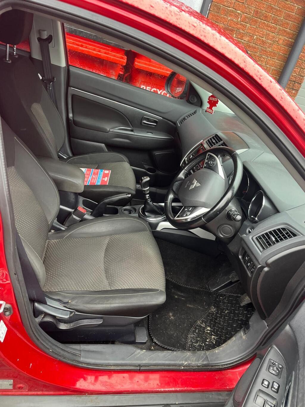 Mitsubishi ASX photo 2