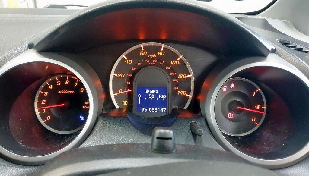 Honda Jazz photo 7