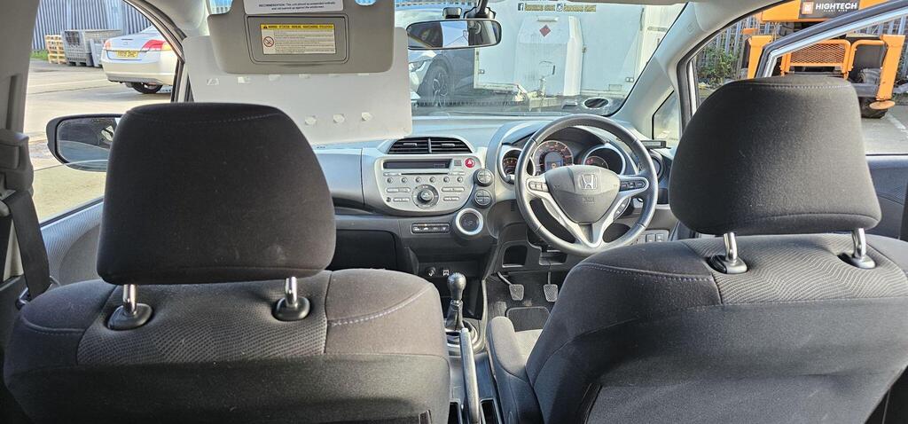 Honda Jazz photo 22