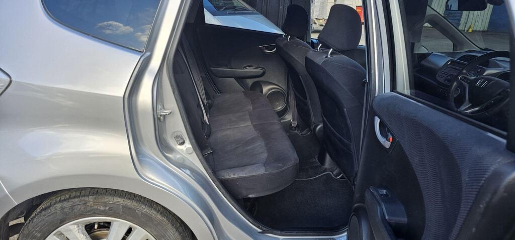 Honda Jazz photo 24