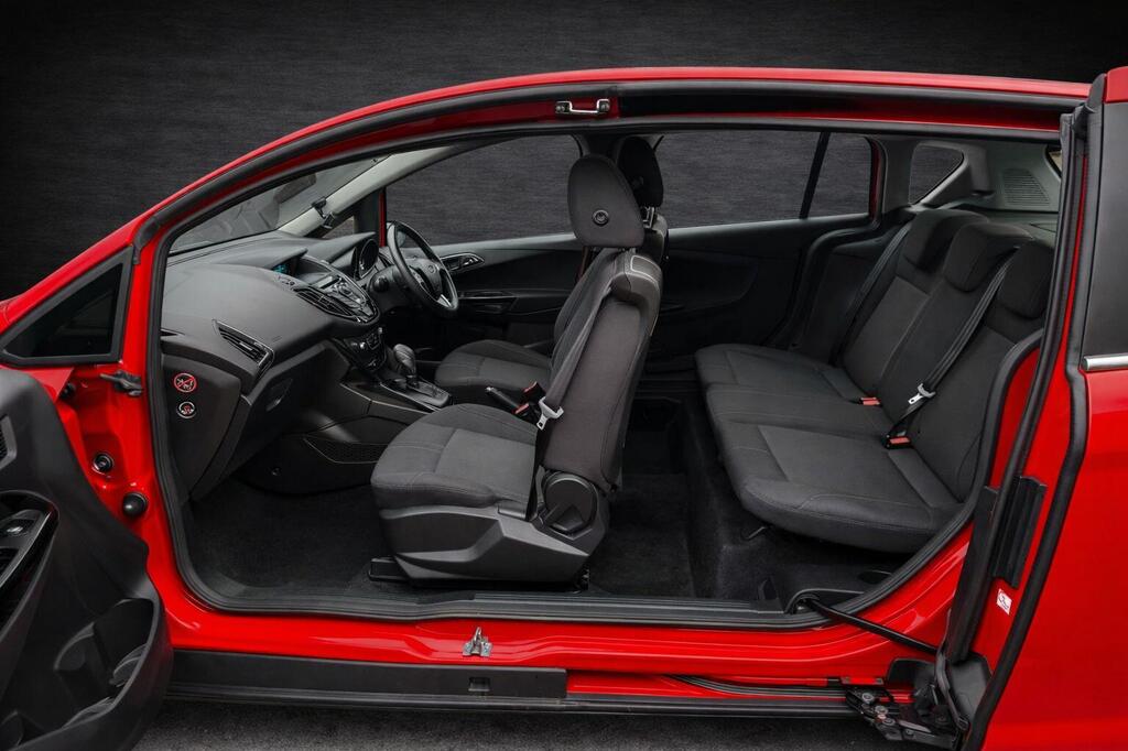 Ford B-Max photo 6